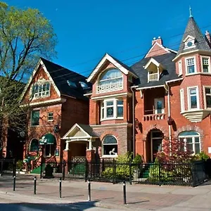 Madison Manor Boutique Hotel Toronto